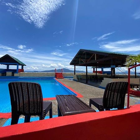 Napo Beach Resort Maripipi 외부 사진